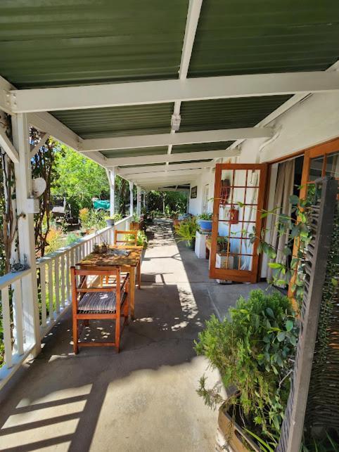 Beit Shalom Before Known As Best Little Guesthouse Oudtshoorn Εξωτερικό φωτογραφία
