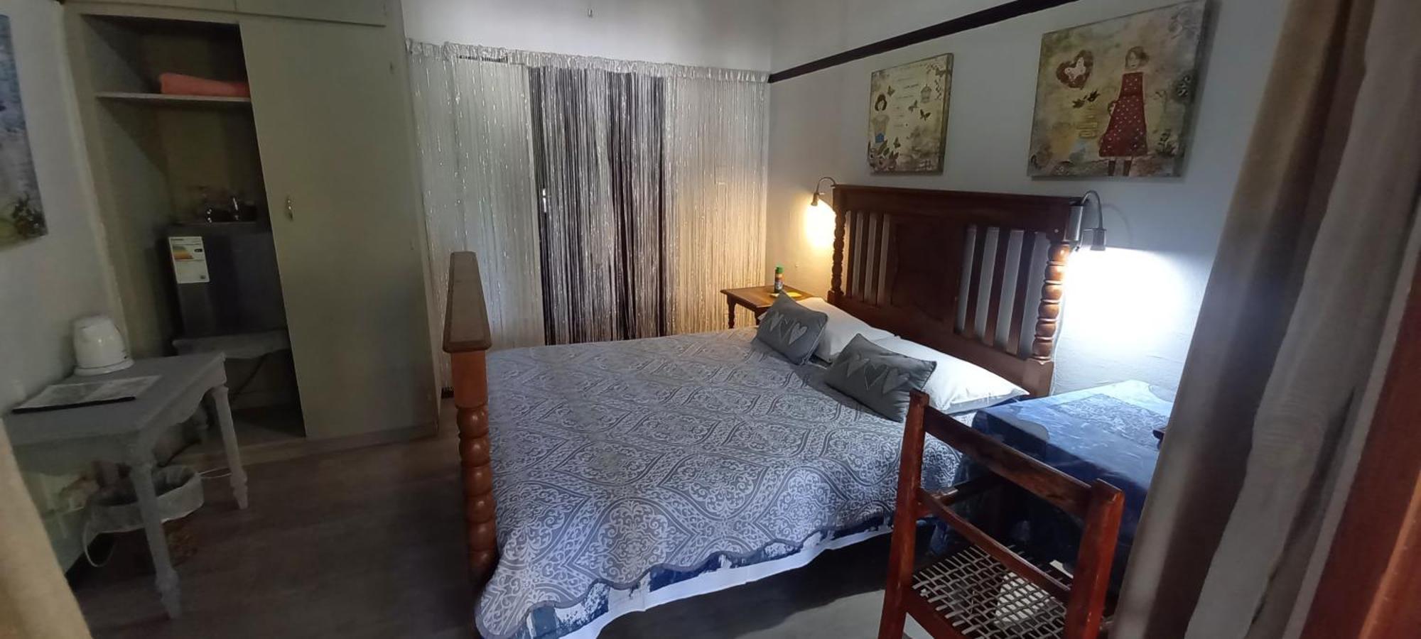 Beit Shalom Before Known As Best Little Guesthouse Oudtshoorn Εξωτερικό φωτογραφία